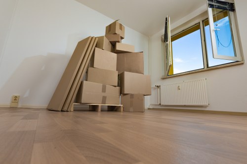 Easy online booking process for Wimbledon removal truck hire