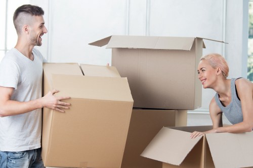 Safe and efficient moving truck service in Wimbledon