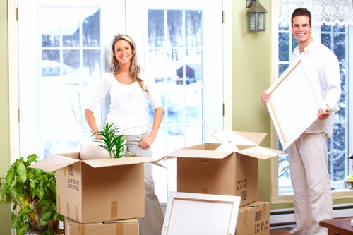 Transparent pricing for van services in Wimbledon